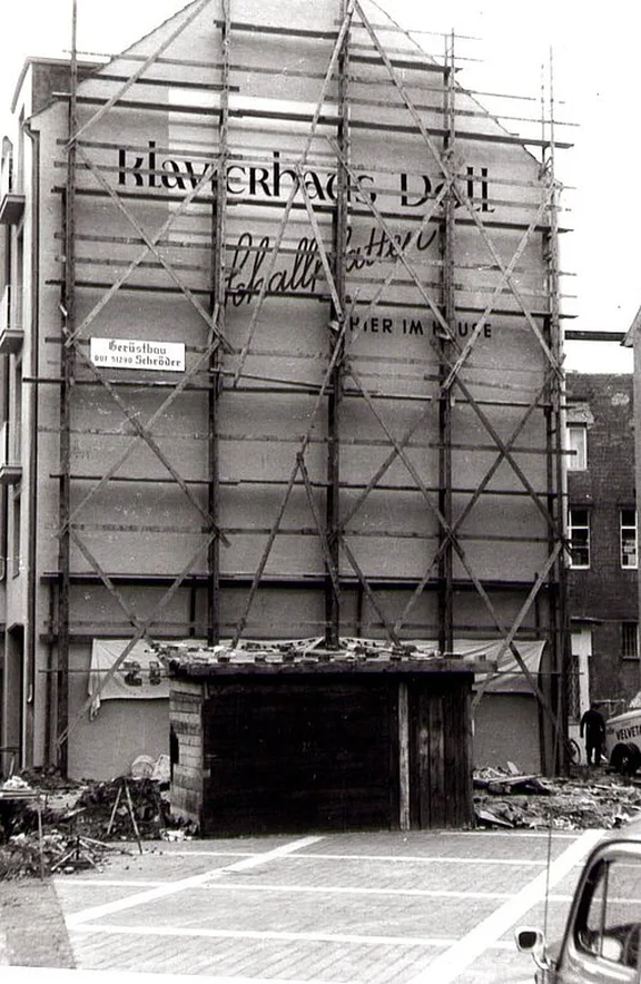 Klavierhaus Döll in Hannover kurz vor der Eröffnung